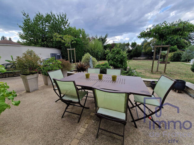 Vente Maison villa 7 pièces 181 m² Saint-Just-Saint-Rambert 42170