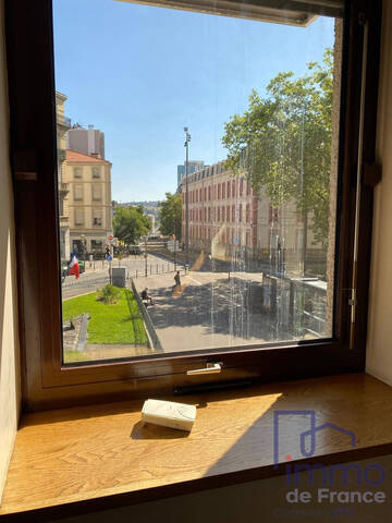 Vente Immeuble 410 m² Saint-Étienne 42000