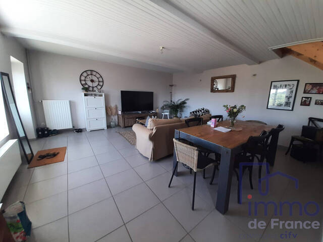 Vente Maison ancienne 6 pièces 100 m² Chambœuf 42330