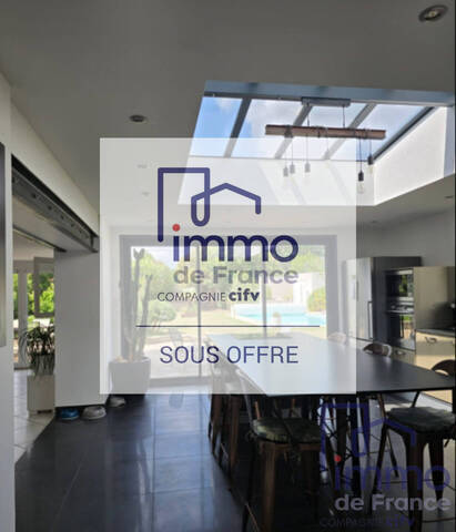 Vente Maison villa 7 pièces 181 m² Saint-Just-Saint-Rambert 42170