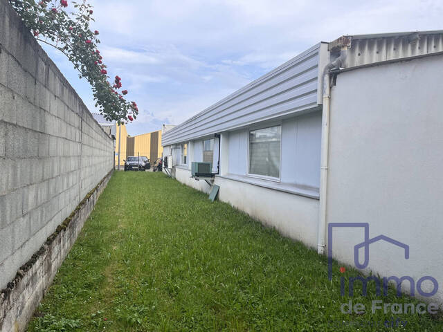 Vente Local industriel 400 m² Le Chambon-Feugerolles 42500
