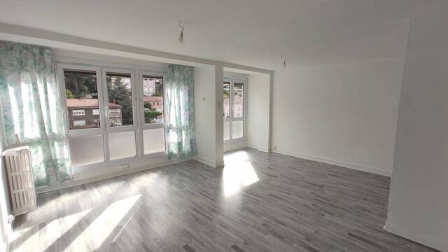Location Appartement t4 68 m² Saint-Étienne 42100 MONTHIEU