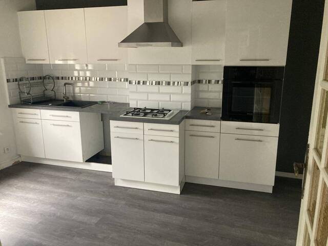 Location Maison pavillon 4 pièces 84 m² Saint-Étienne 42100