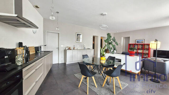 Vente Appartement 5 pièces 120.08 m² Saint-Étienne 42000