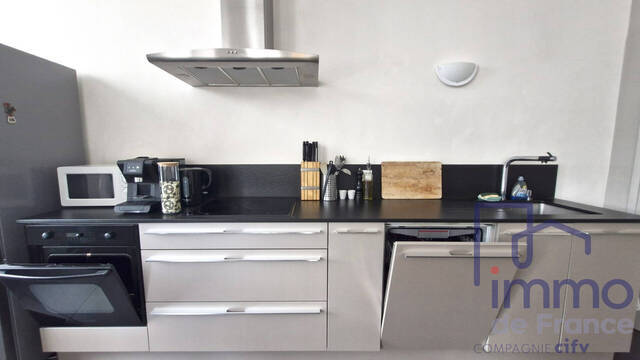 Vente Appartement 5 pièces 120.08 m² Saint-Étienne 42000