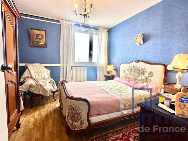 Vente Appartement 3 pièces 71 m² Saint-Étienne 42100