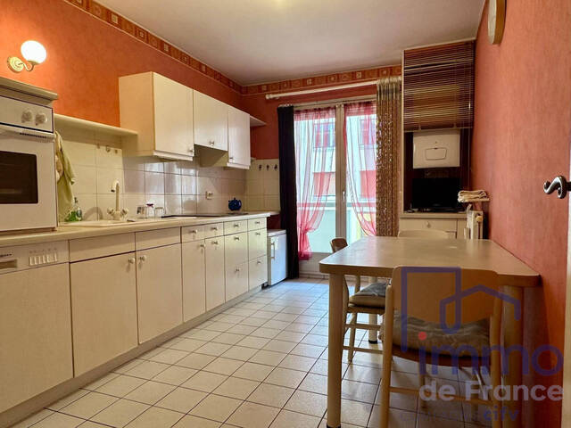 Vente Appartement 3 pièces 80 m² Saint-Étienne 42100