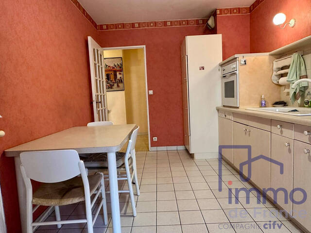 Vente Appartement 3 pièces 80 m² Saint-Étienne 42100