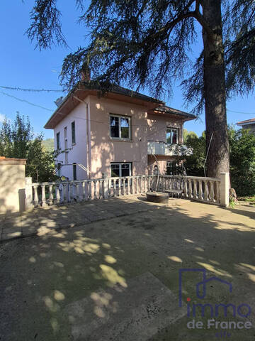 Vente Maison 7 pièces 170 m² Rive-de-Gier 42800