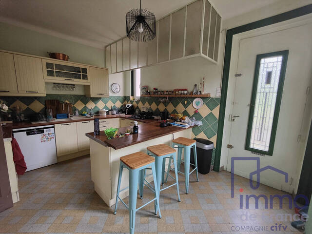 Vente Maison 7 pièces 170 m² Rive-de-Gier 42800