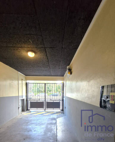Vente Appartement 1 pièce 31.27 m² Saint-Étienne 42000