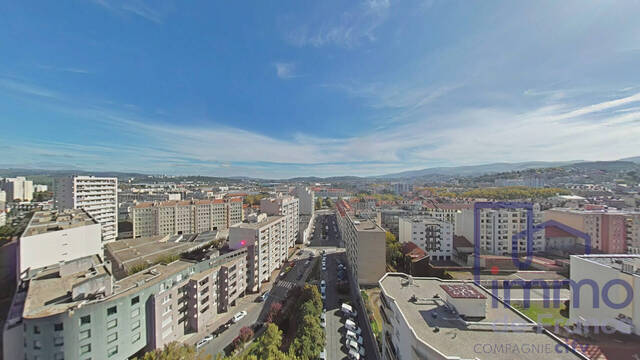 Vente Appartement 5 pièces 117 m² Saint-Étienne 42000