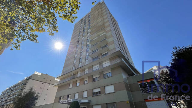 Vente Appartement 5 pièces 117 m² Saint-Étienne 42000