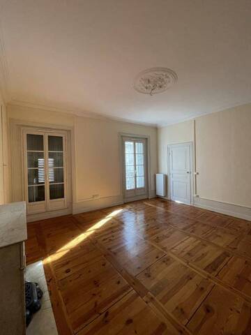 Location Appartement t4 127 m² Le Puy-en-Velay 43000