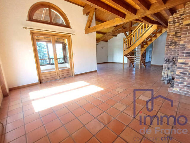 Vente Maison villa 8 pièces 240 m² La Fouillouse 42480