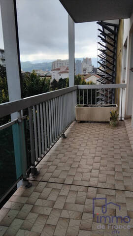 Vente Appartement 4 pièces 79 m² Saint-Étienne 42000
