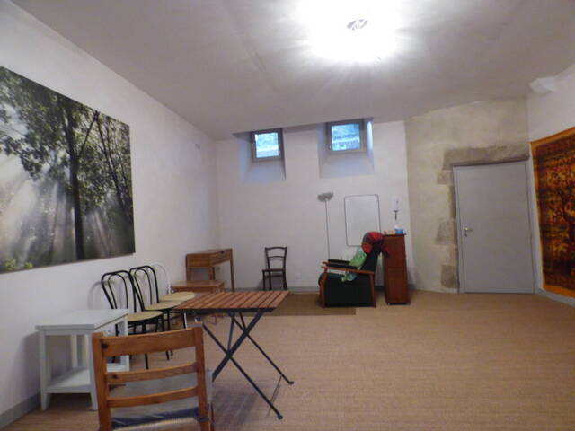 Location Local commercial 1 pièce 31 m² Saint-Symphorien-sur-Coise 69590