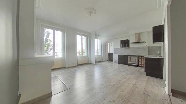 Location Appartement t2 3 pièces 65 m² Saint-Étienne 42000