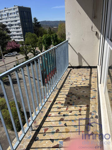 Vente Appartement 4 pièces 66.48 m² Firminy 42700