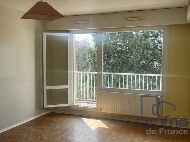 Vente Appartement 2 pièces 55.7 m² Saint-Étienne 42000
