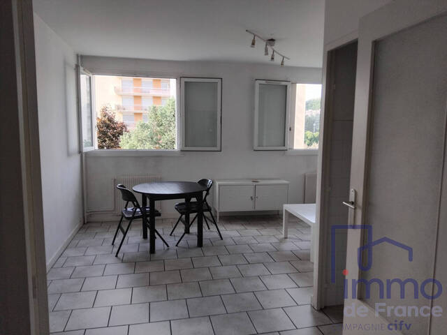 Vente Appartement 1 pièce 27.91 m² Saint-Étienne 42000