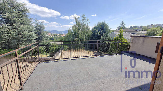 Vente Maison 5 pièces 65 m² Saint-Étienne 42000