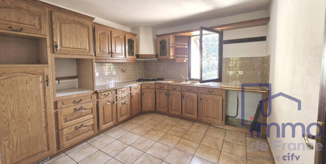 Vente Maison 5 pièces 65 m² Saint-Étienne 42000