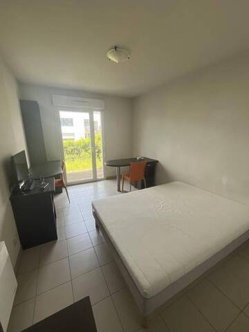 Location Appartement studio 1 pièce 19 m² Saint-Priest-en-Jarez 42270 HÔPITAL NORD