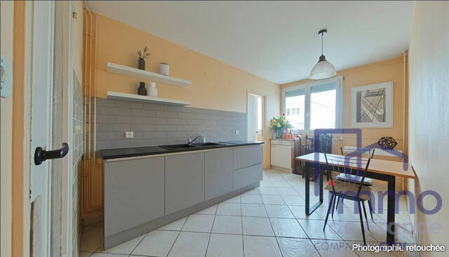 Vente Appartement 3 pièces 71 m² Saint-Étienne 42100