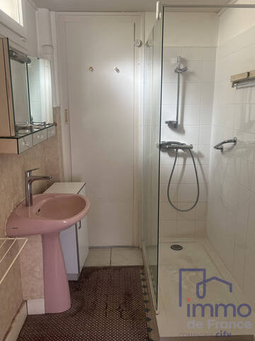 Vente Appartement 2 pièces 61.92 m² Saint-Étienne 42000