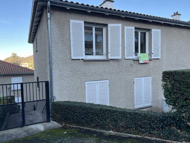 Location Appartement t4 5 pièces 80 m² Aiguilhe 43000