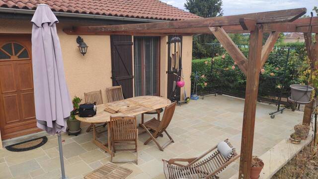 Location Maison individuelle 4 pièces 87 m² Haute-Rivoire 69610