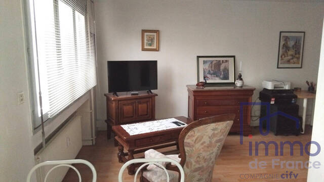 Vente Appartement 1 pièce 30.59 m² Saint-Étienne 42000