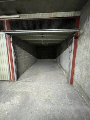 Location Parking garage individuel Saint-Étienne 42000 BERGSON