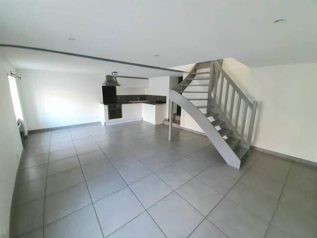 Location Appartement t3 19 m² Montbrison 42600 Centre ville