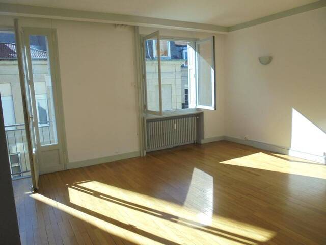 Location Appartement t2 59 m² Saint-Étienne 42000 CENTRE VILLE