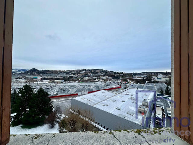 Vente Appartement 3 pièces 70 m² Saint-Étienne 42100