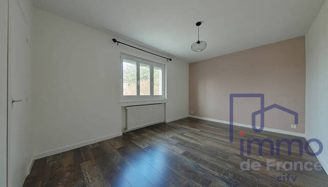 Vente Maison 8 pièces 130 m² Roche-la-Molière 42230