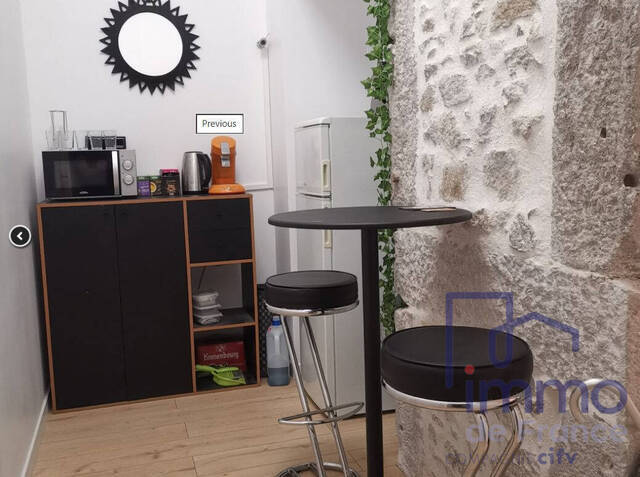 Vente Local commercial 4 pièces 68 m² Saint-Étienne 42000