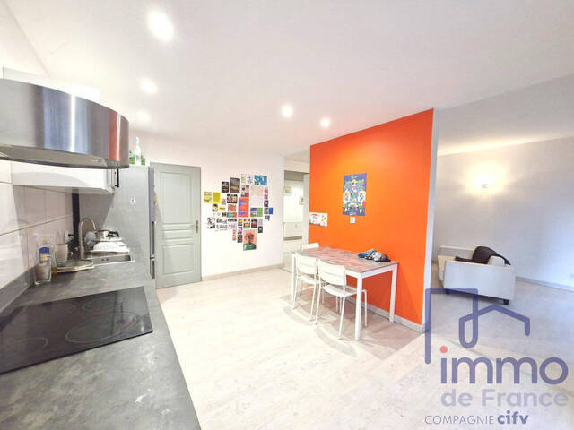 Vente Appartement 6 pièces 109.37 m² Saint-Étienne 42000