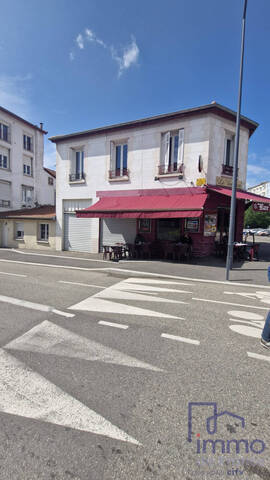 Vente Parking 10 m² Saint-Étienne 42100