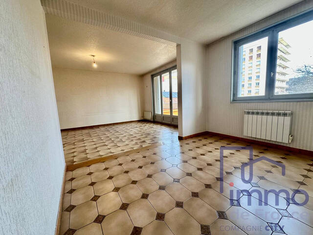 Vente Appartement 3 pièces 75 m² Saint-Étienne 42100