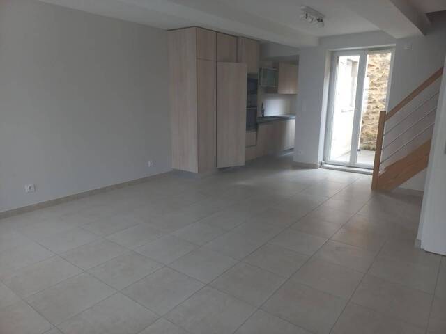 Location Maison de ville 4 pièces 84 m² Saint-Symphorien-sur-Coise 69590