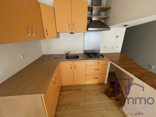 Vente Appartement 2 pièces 52 m² Saint-Étienne 42000