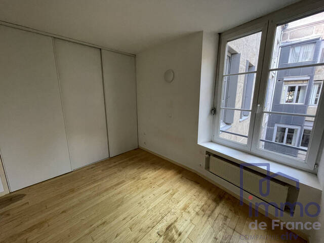 Vente Appartement 2 pièces 52 m² Saint-Étienne 42000