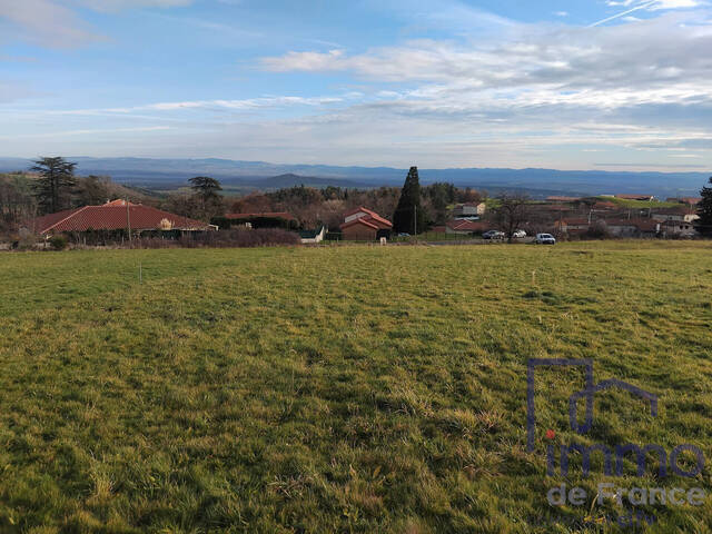 Vente Terrain constructible 2929 m² Montbrison 42600