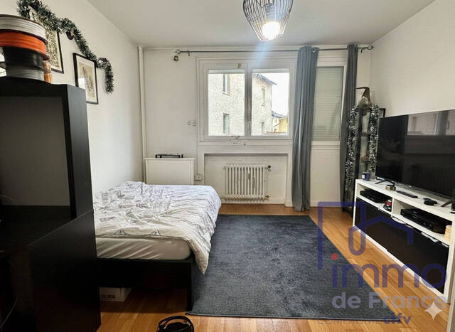 Vente Appartement 3 pièces 60 m² Le Chambon-Feugerolles 42500