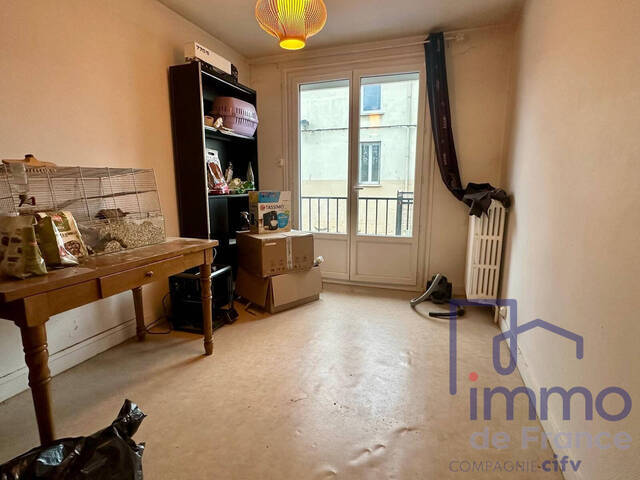 Vente Appartement 3 pièces 60 m² Le Chambon-Feugerolles 42500