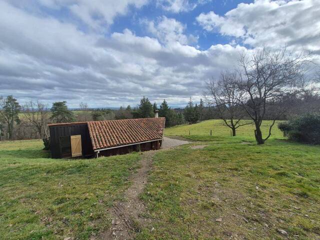 Location Maison en bois 3 pièces 70 m² Lézigneux 42600