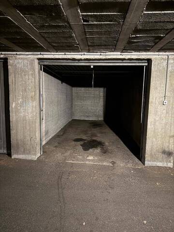 Location Parking garage individuel Le Puy-en-Velay 43000